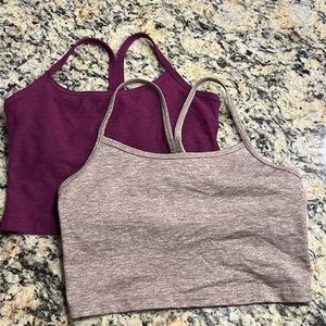 Purple and mauve workout tops from beyond yoga and off-line size small